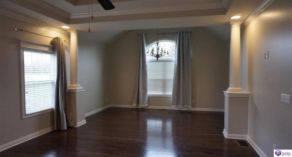 Deerfield Hills Road, Elizabethtown, Kentucky 42701, ,4 BathroomsBathrooms,For Sale,Deerfield Hills Road,HK24004098