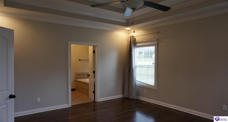 Deerfield Hills Road, Elizabethtown, Kentucky 42701, ,4 BathroomsBathrooms,For Sale,Deerfield Hills Road,HK24004098