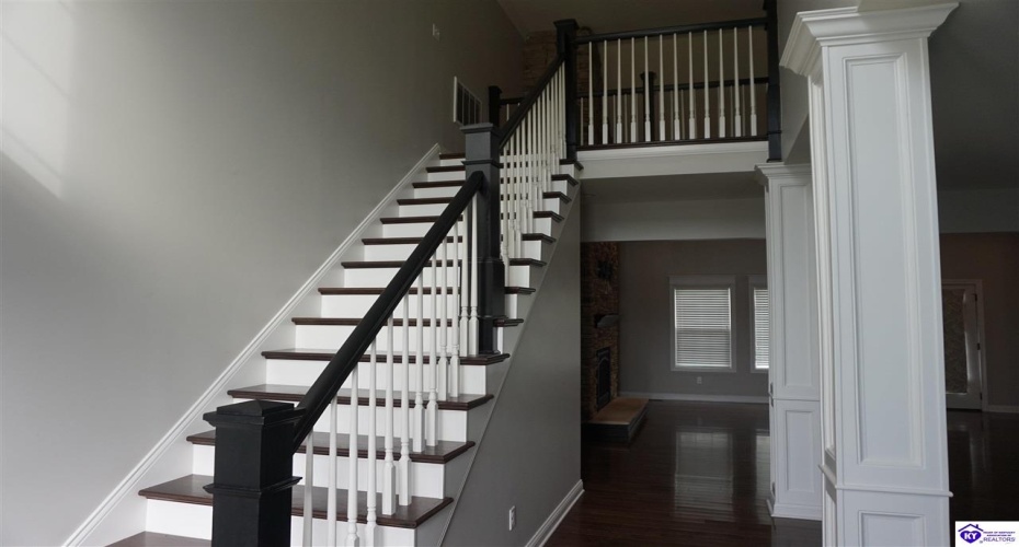 Deerfield Hills Road, Elizabethtown, Kentucky 42701, ,4 BathroomsBathrooms,For Sale,Deerfield Hills Road,HK24004098