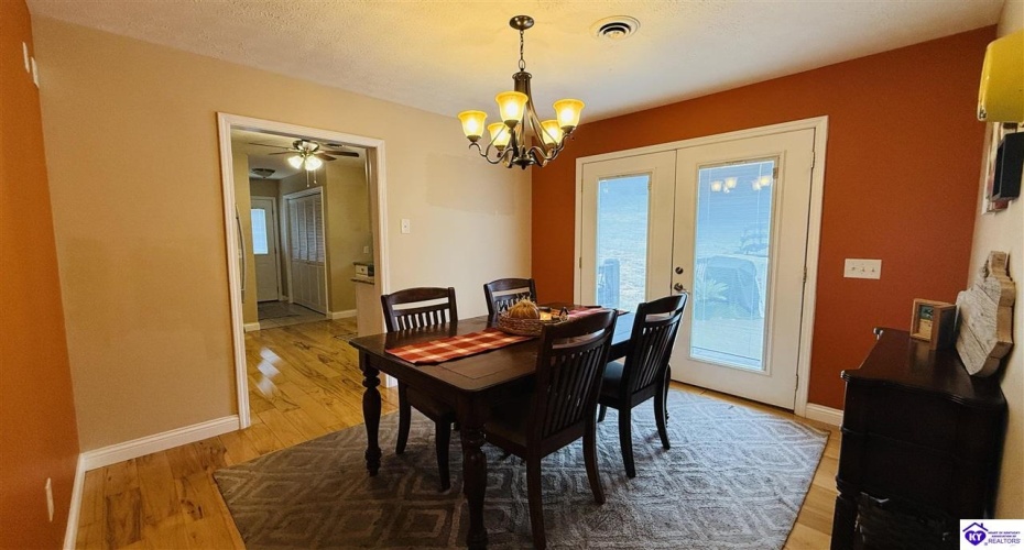 Ky Rea Road, Greensburg, Kentucky 42743, ,2 BathroomsBathrooms,For Sale,Ky Rea Road,HK24004100