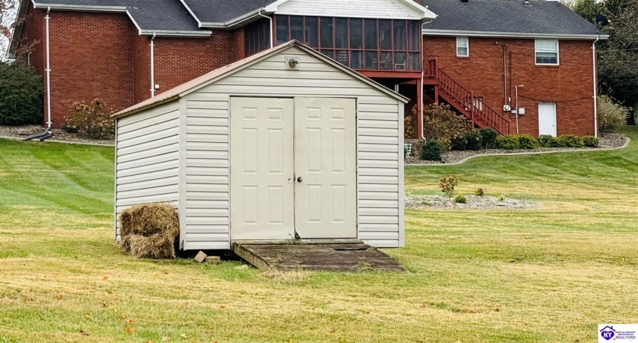 Ky Rea Road, Greensburg, Kentucky 42743, ,2 BathroomsBathrooms,For Sale,Ky Rea Road,HK24004100