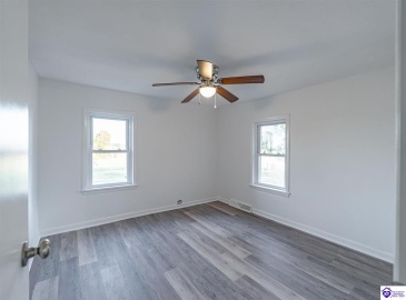 Country Lane, Magnolia, Kentucky 42757, ,2 BathroomsBathrooms,For Sale,Country Lane,HK24004101 Country Lane, Magnolia, Kentucky 42757, ,2 BathroomsBathrooms,For Sale,Country Lane,HK24004101