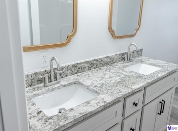 Country Lane, Magnolia, Kentucky 42757, ,2 BathroomsBathrooms,For Sale,Country Lane,HK24004101 Country Lane, Magnolia, Kentucky 42757, ,2 BathroomsBathrooms,For Sale,Country Lane,HK24004101