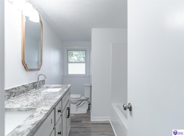 Country Lane, Magnolia, Kentucky 42757, ,2 BathroomsBathrooms,For Sale,Country Lane,HK24004101 Country Lane, Magnolia, Kentucky 42757, ,2 BathroomsBathrooms,For Sale,Country Lane,HK24004101