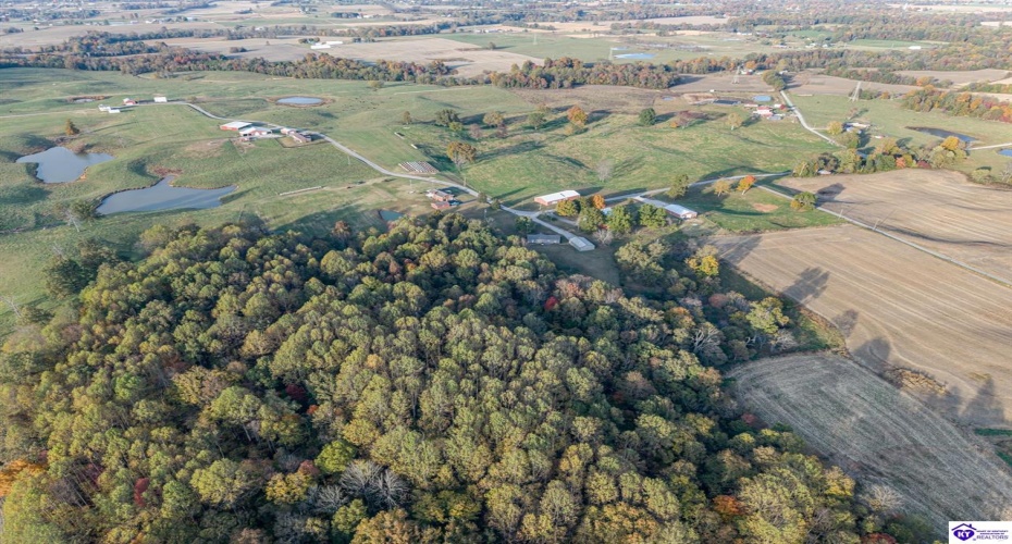 Country Lane, Magnolia, Kentucky 42757, ,2 BathroomsBathrooms,For Sale,Country Lane,HK24004101