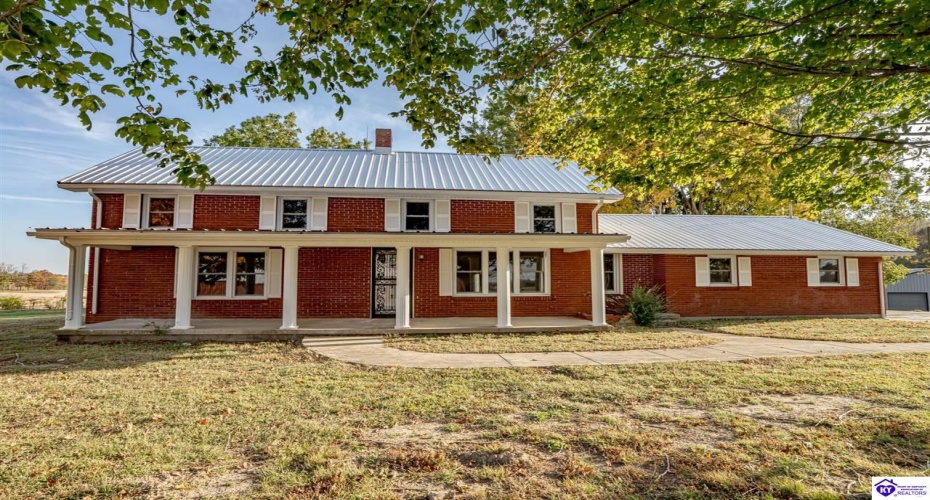 Country Lane, Magnolia, Kentucky 42757, ,2 BathroomsBathrooms,For Sale,Country Lane,HK24004101