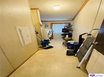 Miller Road, Campbellsville, Kentucky 42718, ,2 BathroomsBathrooms,For Sale,Miller Road,HK24004102