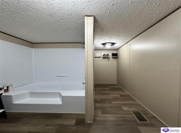 Buck Watson Road, Columbia, Kentucky 42728, ,2 BathroomsBathrooms,For Sale,Buck Watson Road,HK24004108 Buck Watson Road, Columbia, Kentucky 42728, ,2 BathroomsBathrooms,For Sale,Buck Watson Road,HK24004108