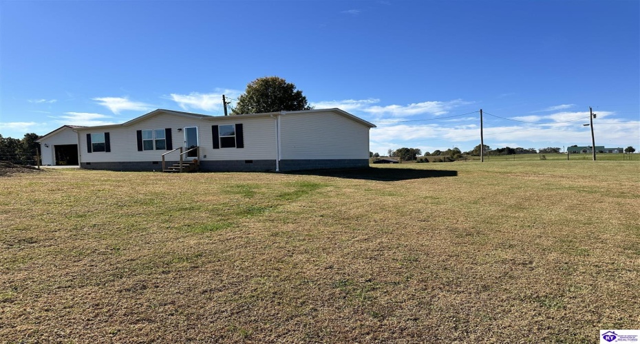 Buck Watson Road, Columbia, Kentucky 42728, ,2 BathroomsBathrooms,For Sale,Buck Watson Road,HK24004108