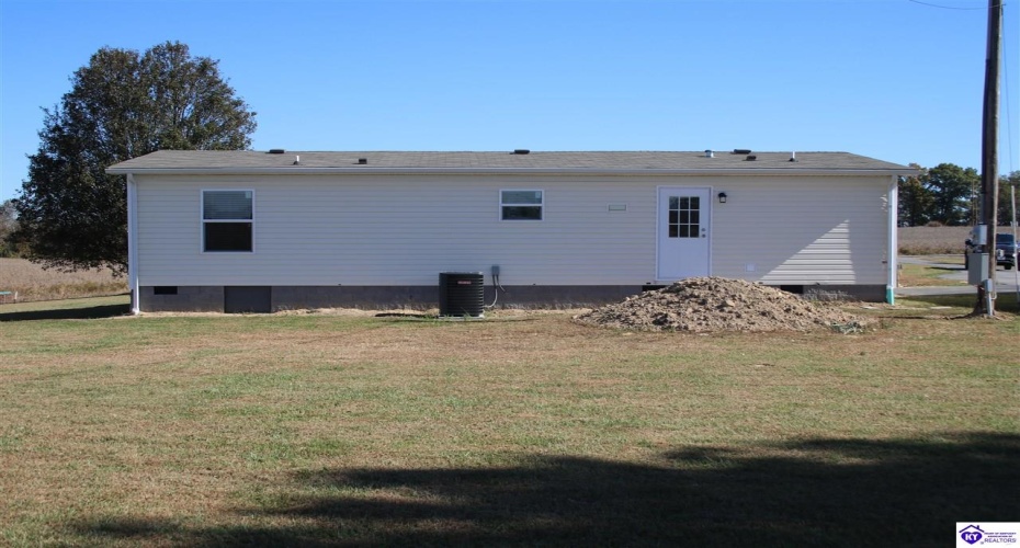 Buck Watson Road, Columbia, Kentucky 42728, ,2 BathroomsBathrooms,For Sale,Buck Watson Road,HK24004108