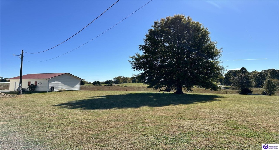 Buck Watson Road, Columbia, Kentucky 42728, ,2 BathroomsBathrooms,For Sale,Buck Watson Road,HK24004108