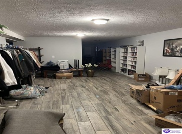 Hill Street, Vine Grove, Kentucky 40160, ,3 BathroomsBathrooms,For Sale,Hill Street,HK24003182 Hill Street, Vine Grove, Kentucky 40160, ,3 BathroomsBathrooms,For Sale,Hill Street,HK24003182