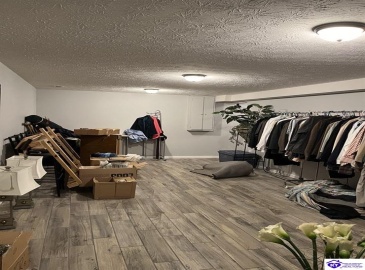 Hill Street, Vine Grove, Kentucky 40160, ,3 BathroomsBathrooms,For Sale,Hill Street,HK24003182 Hill Street, Vine Grove, Kentucky 40160, ,3 BathroomsBathrooms,For Sale,Hill Street,HK24003182