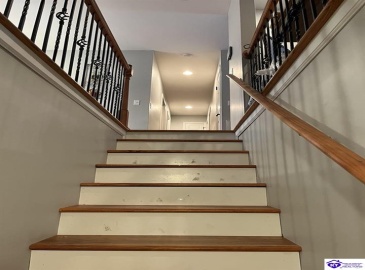 Hill Street, Vine Grove, Kentucky 40160, ,3 BathroomsBathrooms,For Sale,Hill Street,HK24003182 Hill Street, Vine Grove, Kentucky 40160, ,3 BathroomsBathrooms,For Sale,Hill Street,HK24003182