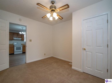 High Street, Vine Grove, Kentucky 40175, ,2 BathroomsBathrooms,For Sale,High Street,HK24004111 High Street, Vine Grove, Kentucky 40175, ,2 BathroomsBathrooms,For Sale,High Street,HK24004111