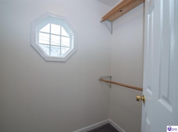 High Street, Vine Grove, Kentucky 40175, ,2 BathroomsBathrooms,For Sale,High Street,HK24004111 High Street, Vine Grove, Kentucky 40175, ,2 BathroomsBathrooms,For Sale,High Street,HK24004111