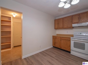 High Street, Vine Grove, Kentucky 40175, ,2 BathroomsBathrooms,For Sale,High Street,HK24004111 High Street, Vine Grove, Kentucky 40175, ,2 BathroomsBathrooms,For Sale,High Street,HK24004111