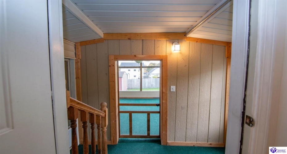 High Street, Vine Grove, Kentucky 40175, ,2 BathroomsBathrooms,For Sale,High Street,HK24004111