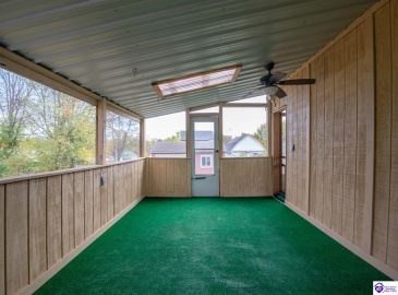 High Street, Vine Grove, Kentucky 40175, ,2 BathroomsBathrooms,For Sale,High Street,HK24004111 High Street, Vine Grove, Kentucky 40175, ,2 BathroomsBathrooms,For Sale,High Street,HK24004111