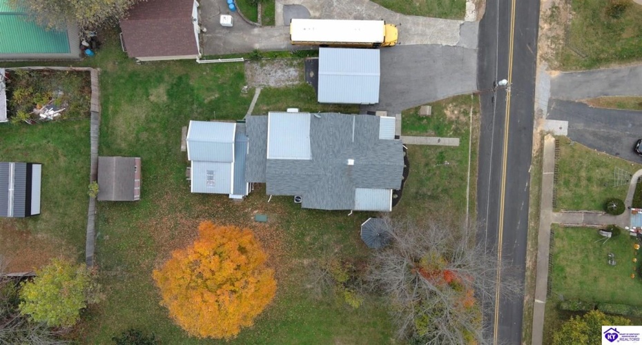 High Street, Vine Grove, Kentucky 40175, ,2 BathroomsBathrooms,For Sale,High Street,HK24004111