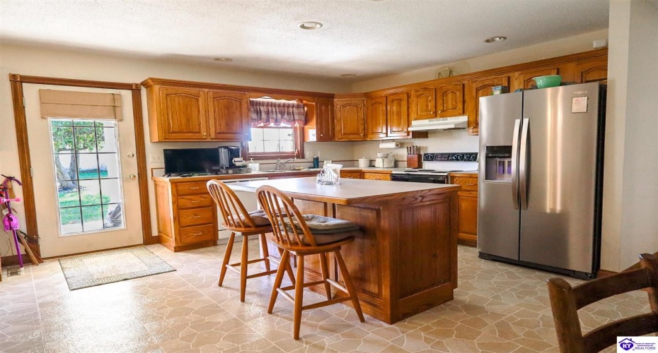 Carter Brothers Road, Hodgenville, Kentucky 42748, ,3 BathroomsBathrooms,For Sale,Carter Brothers Road,HK24004120