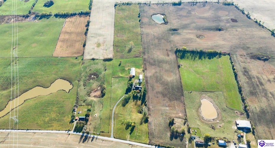 Carter Brothers Road, Hodgenville, Kentucky 42748, ,3 BathroomsBathrooms,For Sale,Carter Brothers Road,HK24004120