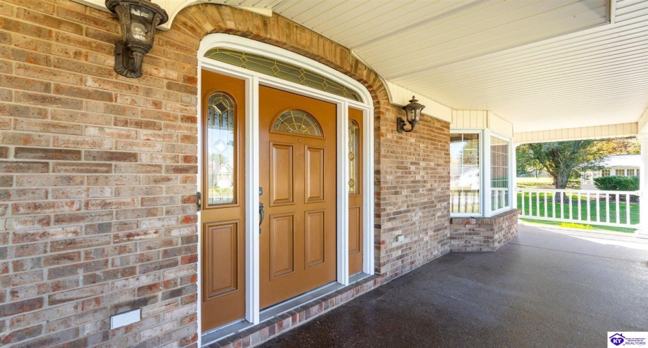 Maple Street, Elizabethtown, Kentucky 42701, ,5 BathroomsBathrooms,For Sale,Maple Street,HK24004123 Maple Street, Elizabethtown, Kentucky 42701, ,5 BathroomsBathrooms,For Sale,Maple Street,HK24004123