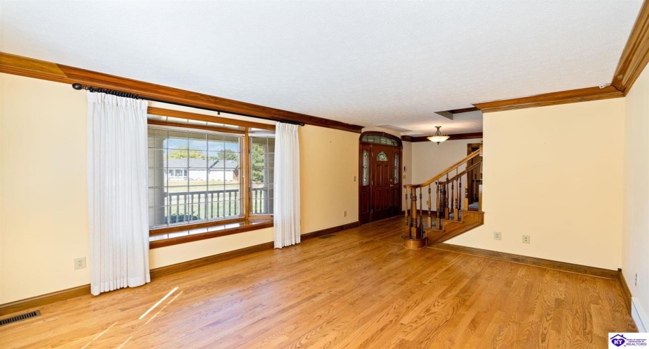 Maple Street, Elizabethtown, Kentucky 42701, ,5 BathroomsBathrooms,For Sale,Maple Street,HK24004123 Maple Street, Elizabethtown, Kentucky 42701, ,5 BathroomsBathrooms,For Sale,Maple Street,HK24004123