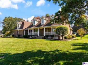 Maple Street, Elizabethtown, Kentucky 42701, ,5 BathroomsBathrooms,For Sale,Maple Street,HK24004123