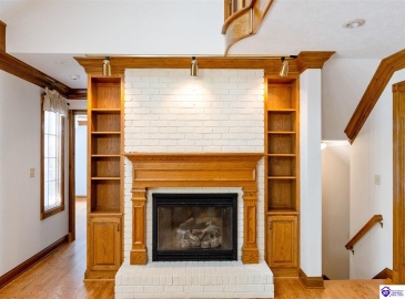 Maple Street, Elizabethtown, Kentucky 42701, ,5 BathroomsBathrooms,For Sale,Maple Street,HK24004123