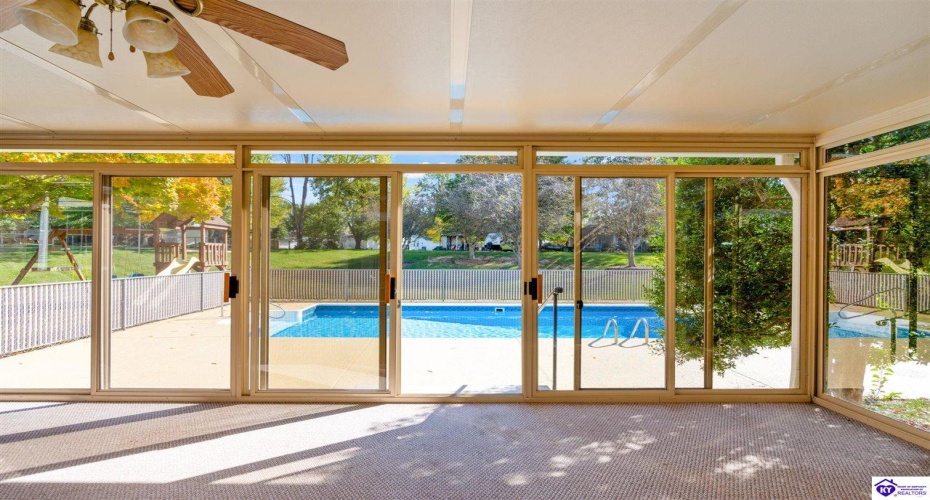 Maple Street, Elizabethtown, Kentucky 42701, ,5 BathroomsBathrooms,For Sale,Maple Street,HK24004123 Maple Street, Elizabethtown, Kentucky 42701, ,5 BathroomsBathrooms,For Sale,Maple Street,HK24004123