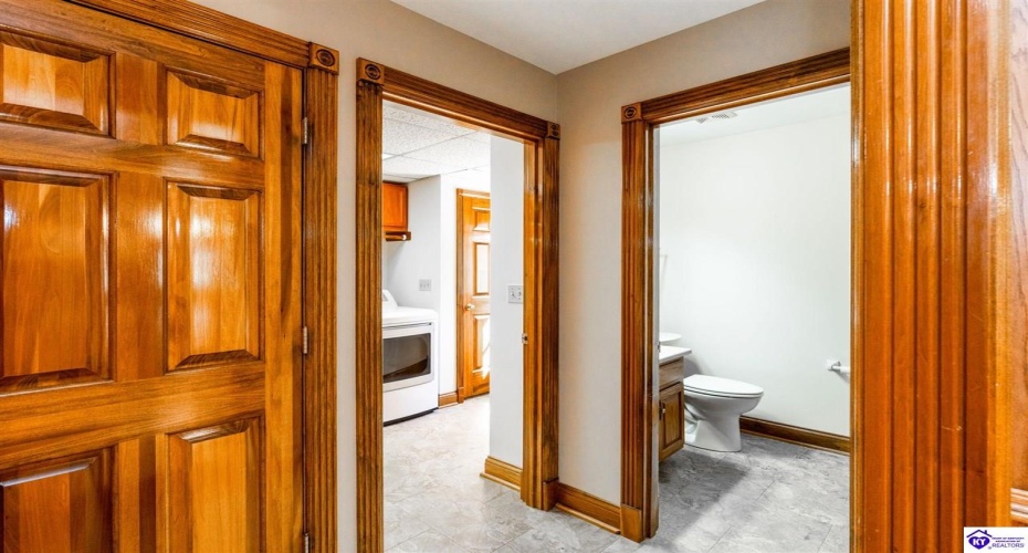 Maple Street, Elizabethtown, Kentucky 42701, ,5 BathroomsBathrooms,For Sale,Maple Street,HK24004123 Maple Street, Elizabethtown, Kentucky 42701, ,5 BathroomsBathrooms,For Sale,Maple Street,HK24004123