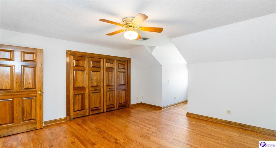 Maple Street, Elizabethtown, Kentucky 42701, ,5 BathroomsBathrooms,For Sale,Maple Street,HK24004123 Maple Street, Elizabethtown, Kentucky 42701, ,5 BathroomsBathrooms,For Sale,Maple Street,HK24004123