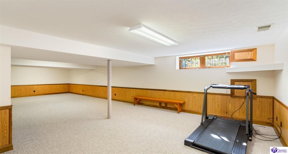 Maple Street, Elizabethtown, Kentucky 42701, ,5 BathroomsBathrooms,For Sale,Maple Street,HK24004123 Maple Street, Elizabethtown, Kentucky 42701, ,5 BathroomsBathrooms,For Sale,Maple Street,HK24004123