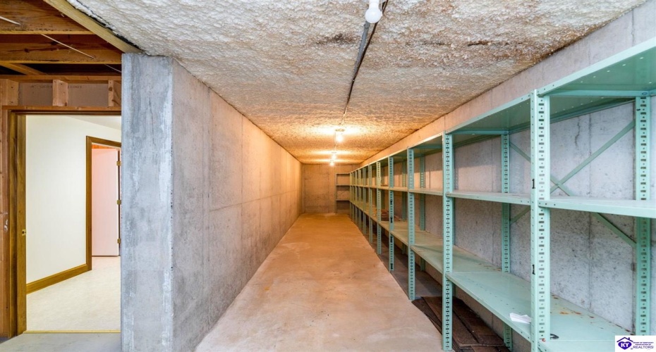 Maple Street, Elizabethtown, Kentucky 42701, ,5 BathroomsBathrooms,For Sale,Maple Street,HK24004123 Maple Street, Elizabethtown, Kentucky 42701, ,5 BathroomsBathrooms,For Sale,Maple Street,HK24004123