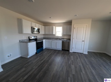 Highpoint Court, Elizabethtown, Kentucky 42701, ,2 BathroomsBathrooms,For Sale,Highpoint Court,HK24002727