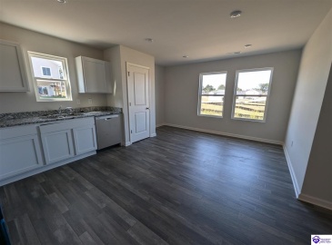 Highpoint Court, Elizabethtown, Kentucky 42701, ,2 BathroomsBathrooms,For Sale,Highpoint Court,HK24002727