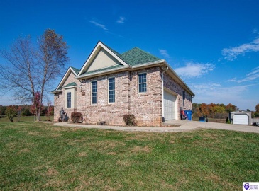Levee Lane, Hodgenville, Kentucky 42748, ,4 BathroomsBathrooms,For Sale,Levee Lane,HK24004136