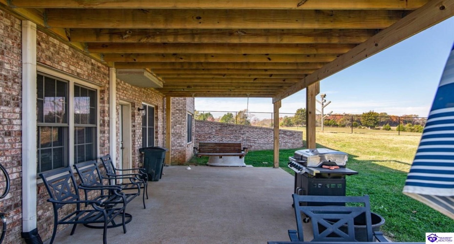 Levee Lane, Hodgenville, Kentucky 42748, ,4 BathroomsBathrooms,For Sale,Levee Lane,HK24004136 Levee Lane, Hodgenville, Kentucky 42748, ,4 BathroomsBathrooms,For Sale,Levee Lane,HK24004136