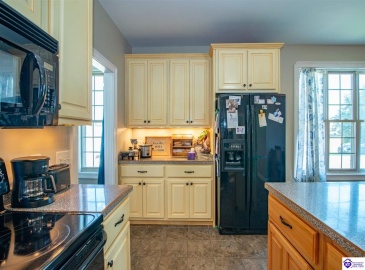 Levee Lane, Hodgenville, Kentucky 42748, ,4 BathroomsBathrooms,For Sale,Levee Lane,HK24004136