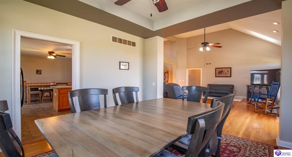 Levee Lane, Hodgenville, Kentucky 42748, ,4 BathroomsBathrooms,For Sale,Levee Lane,HK24004136 Levee Lane, Hodgenville, Kentucky 42748, ,4 BathroomsBathrooms,For Sale,Levee Lane,HK24004136