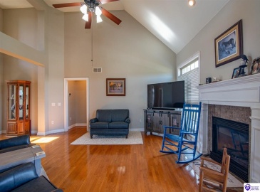 Levee Lane, Hodgenville, Kentucky 42748, ,4 BathroomsBathrooms,For Sale,Levee Lane,HK24004136