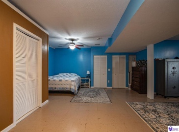 Levee Lane, Hodgenville, Kentucky 42748, ,4 BathroomsBathrooms,For Sale,Levee Lane,HK24004136