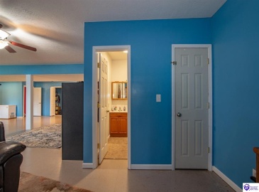 Levee Lane, Hodgenville, Kentucky 42748, ,4 BathroomsBathrooms,For Sale,Levee Lane,HK24004136