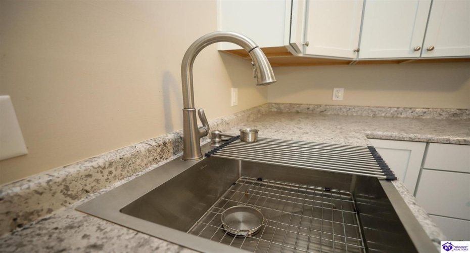 Barbara Circle, Elizabethtown, Kentucky 42701, ,3 BathroomsBathrooms,For Sale,Barbara Circle,HK24004138 Barbara Circle, Elizabethtown, Kentucky 42701, ,3 BathroomsBathrooms,For Sale,Barbara Circle,HK24004138