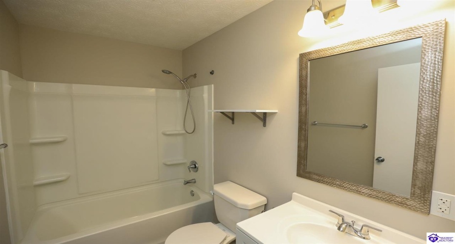 Barbara Circle, Elizabethtown, Kentucky 42701, ,3 BathroomsBathrooms,For Sale,Barbara Circle,HK24004138 Barbara Circle, Elizabethtown, Kentucky 42701, ,3 BathroomsBathrooms,For Sale,Barbara Circle,HK24004138