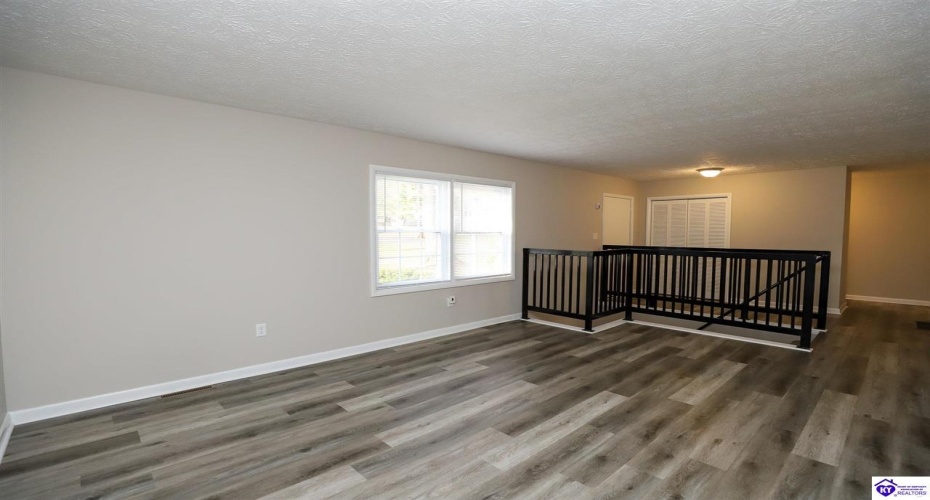 Barbara Circle, Elizabethtown, Kentucky 42701, ,3 BathroomsBathrooms,For Sale,Barbara Circle,HK24004138 Barbara Circle, Elizabethtown, Kentucky 42701, ,3 BathroomsBathrooms,For Sale,Barbara Circle,HK24004138