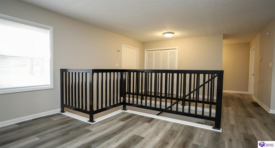 Barbara Circle, Elizabethtown, Kentucky 42701, ,3 BathroomsBathrooms,For Sale,Barbara Circle,HK24004138 Barbara Circle, Elizabethtown, Kentucky 42701, ,3 BathroomsBathrooms,For Sale,Barbara Circle,HK24004138