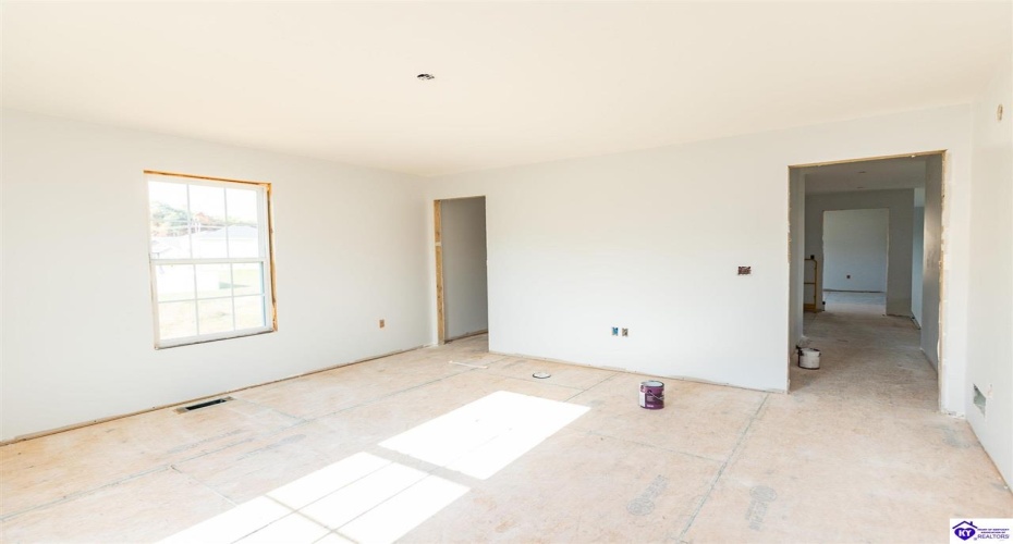 Gaston Circle, Elizabethtown, Kentucky 42701, ,3 BathroomsBathrooms,For Sale,Gaston Circle,HK24004148