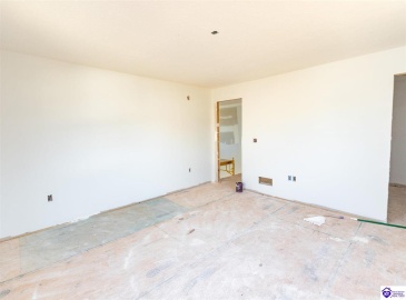 Gaston Circle, Elizabethtown, Kentucky 42701, ,3 BathroomsBathrooms,For Sale,Gaston Circle,HK24004148